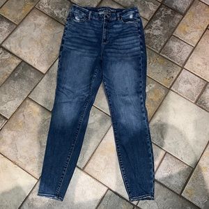 American Eagle size 14 long